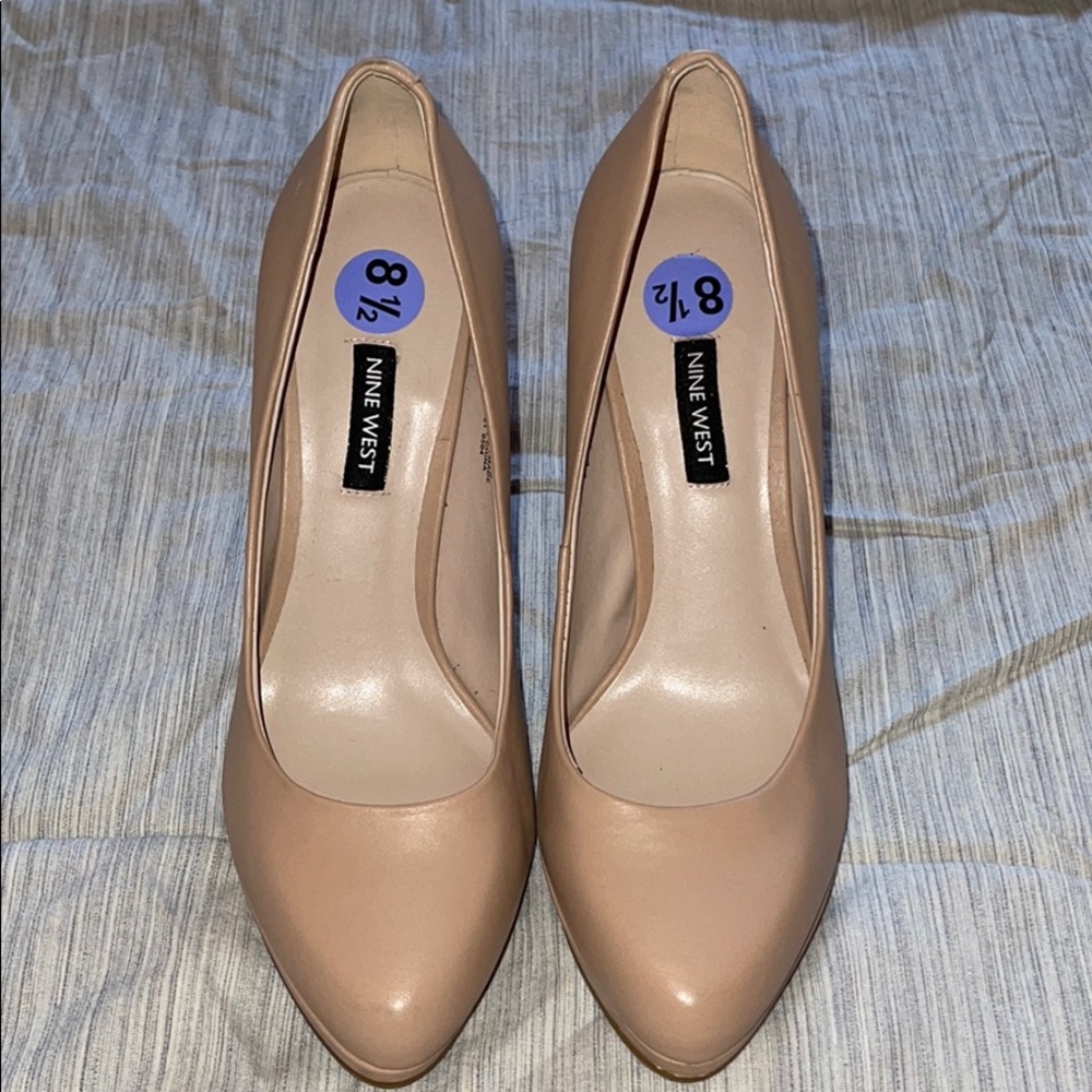 ✨Nude Heels from Nine West✨